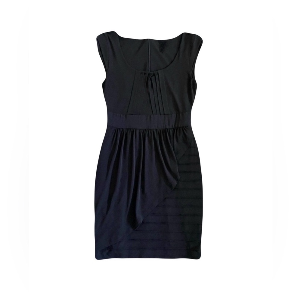 Black Dress - Picture 4 of 4